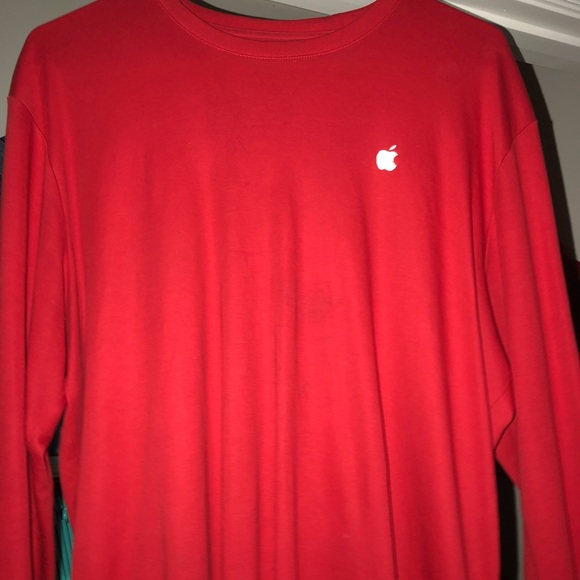 red apple shirt
